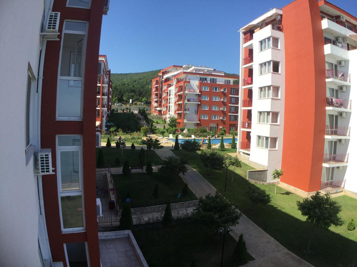 Marina Panorama Grand Resort Private Apartments Sweti Wlas Exterior foto