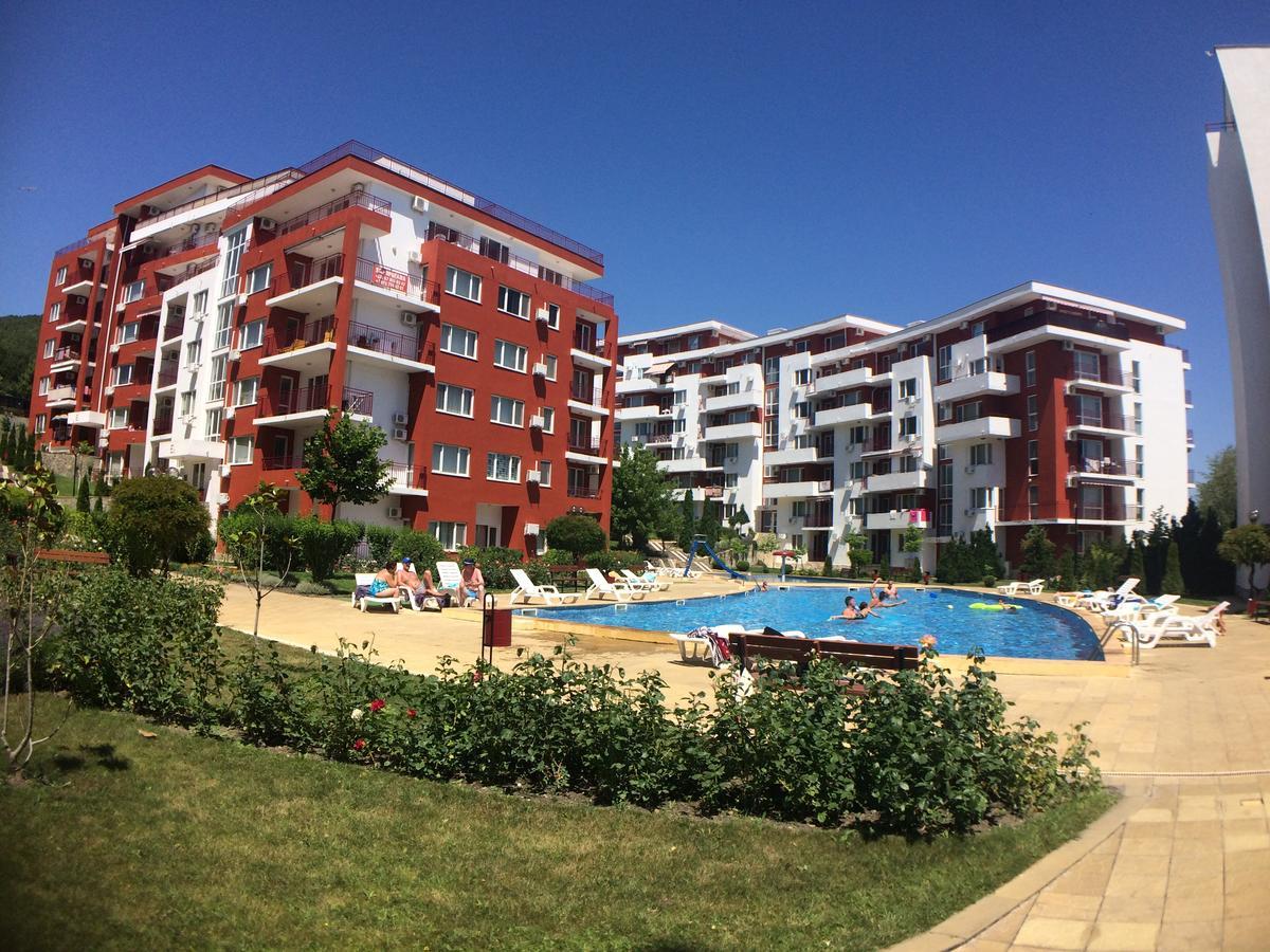 Marina Panorama Grand Resort Private Apartments Sweti Wlas Exterior foto