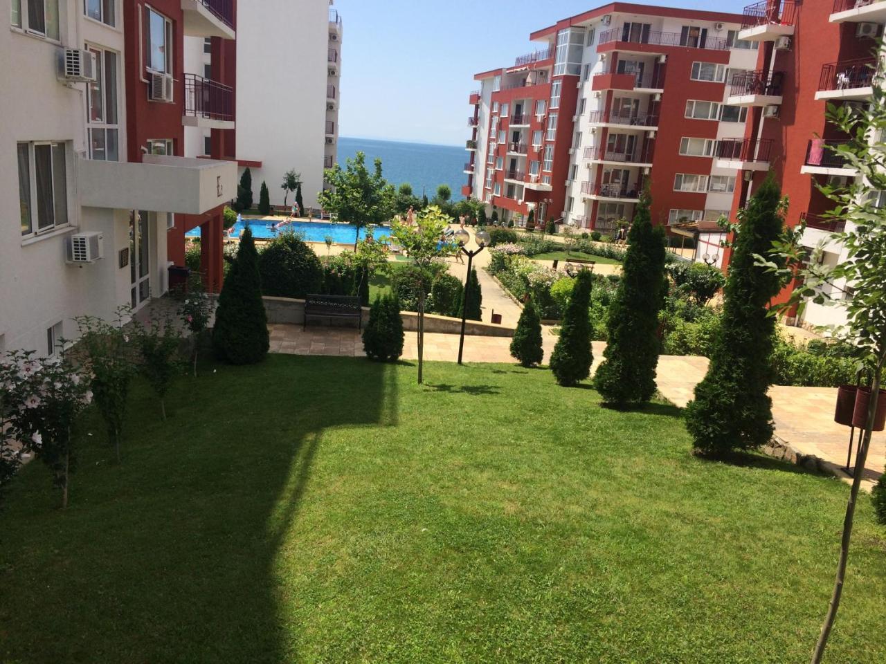 Marina Panorama Grand Resort Private Apartments Sweti Wlas Exterior foto