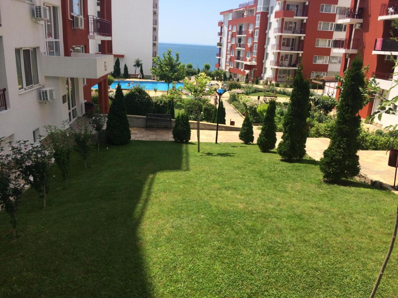 Marina Panorama Grand Resort Private Apartments Sweti Wlas Exterior foto